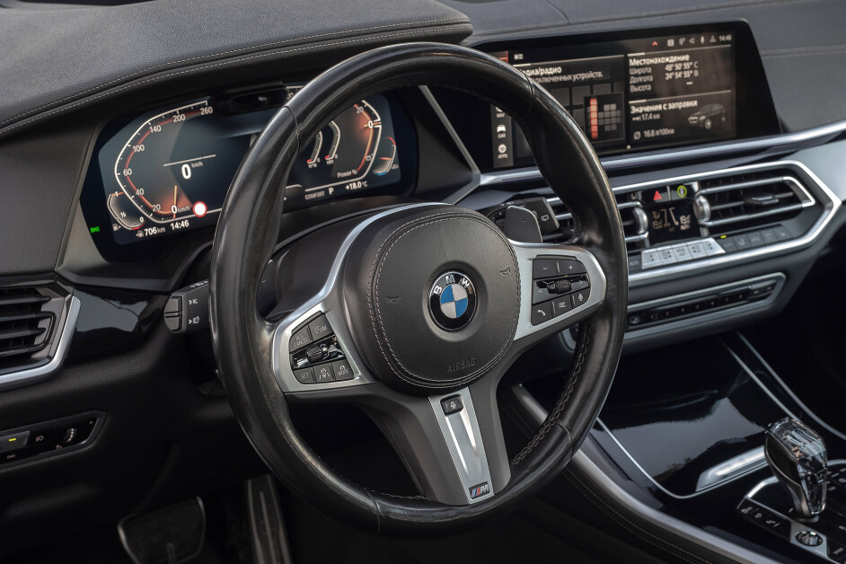 Аренда BMW X5 40i в Москве