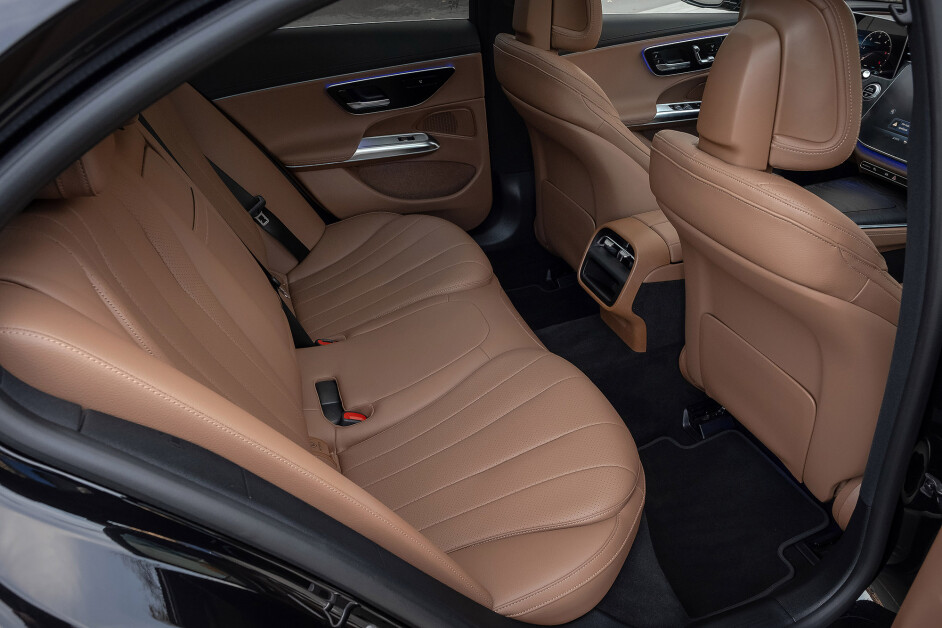 Аренда Mercedes E220d 4Matic в Москве