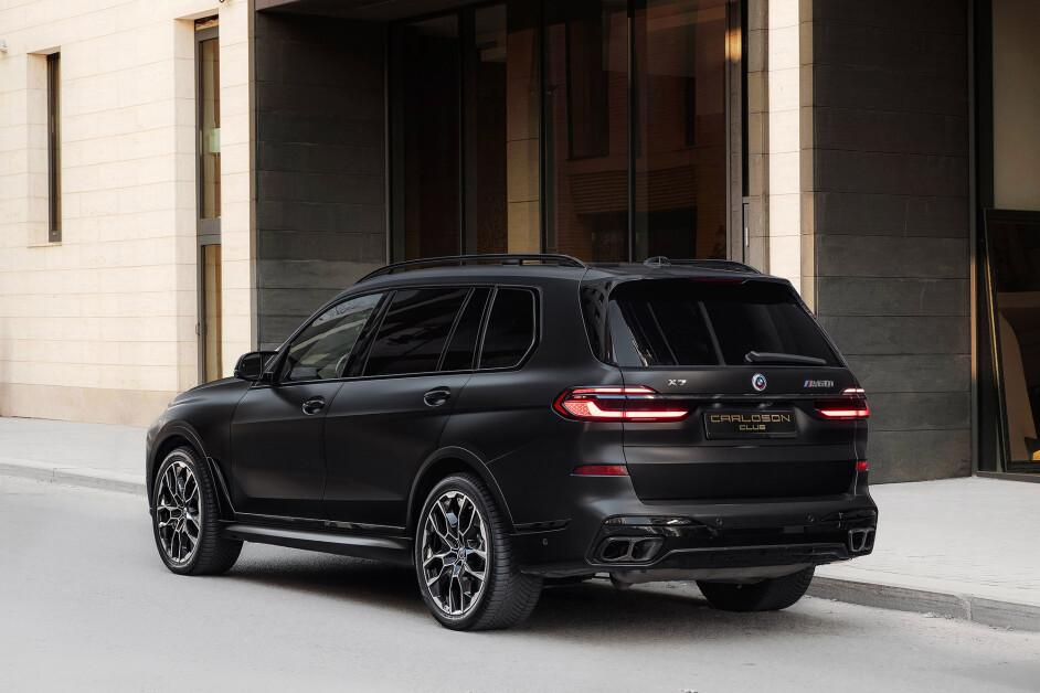 Аренда BMW X7 M60i в Москве