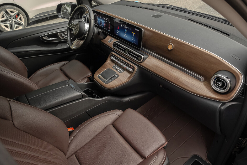 Аренда Mercedes V 300 VIP в Москве