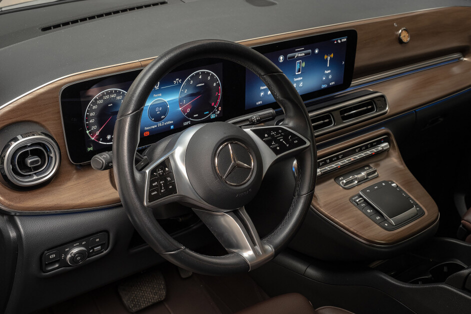Аренда Mercedes V 300 VIP в Москве