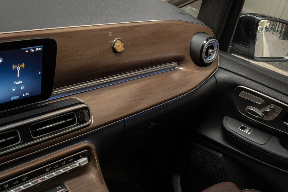 Аренда Mercedes V 300 VIP в Москве