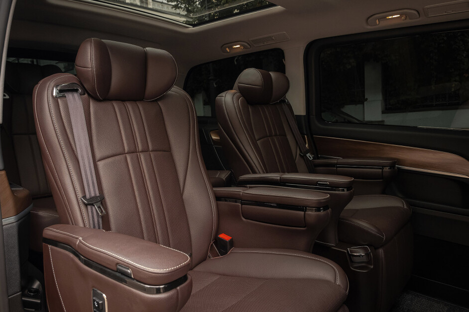 Аренда Mercedes V 300 VIP в Москве