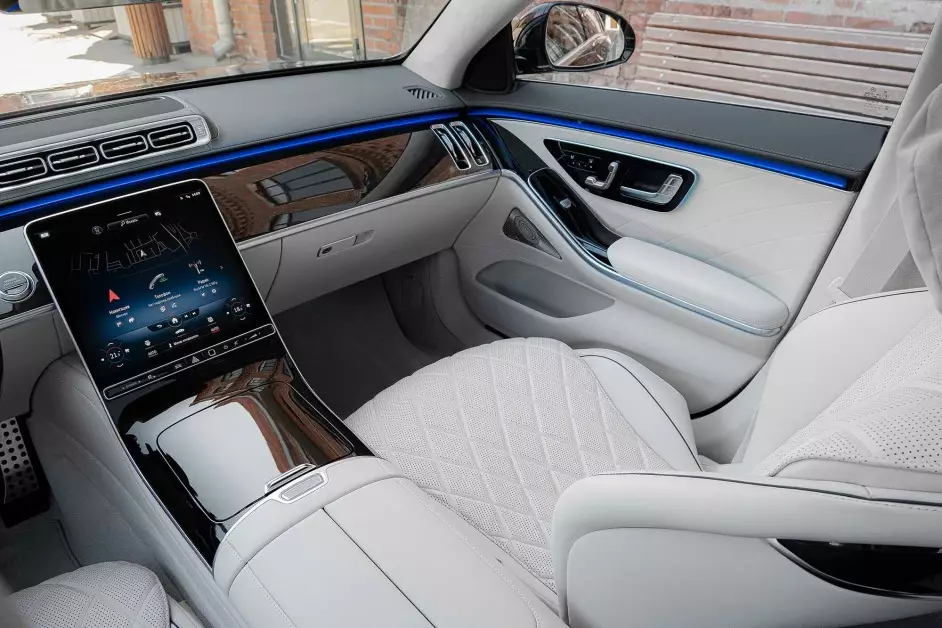 Mercedes S450 W223