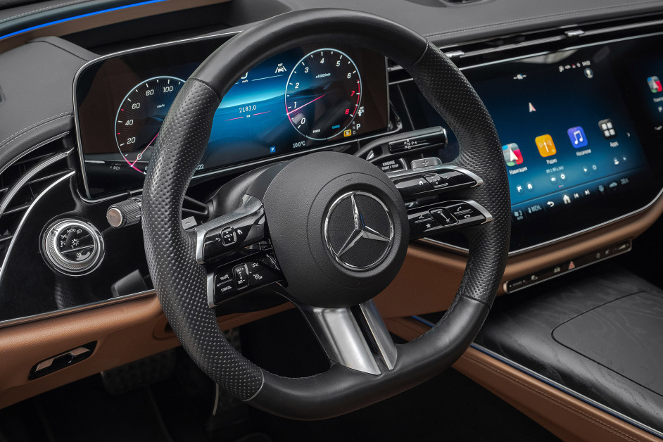 Аренда Mercedes E300 в Москве