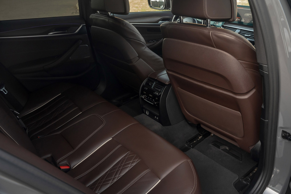 Аренда BMW 530d xDrive в Сочи