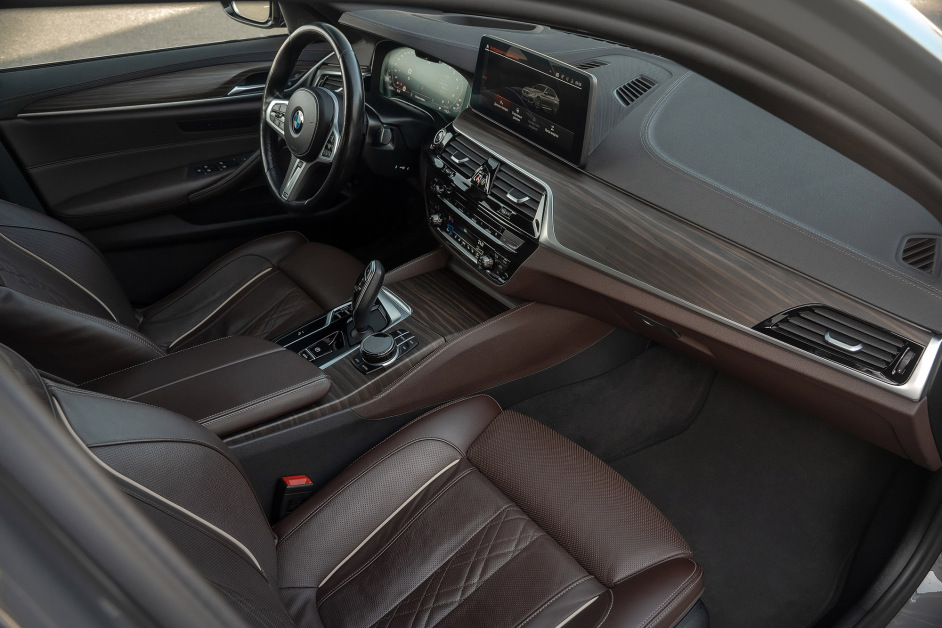 Аренда BMW 530d xDrive в Сочи