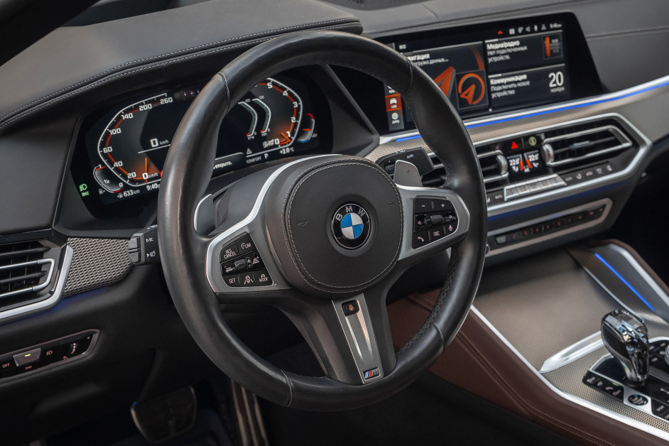 Аренда BMW X6 40i xDrive в Москве