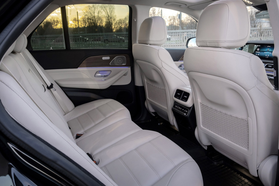 Аренда Mercedes GLE 450 4matic в Санкт-Петербурге