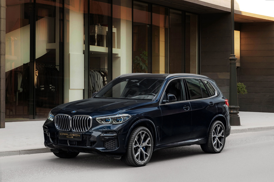 Аренда BMW X5 30d в Москве