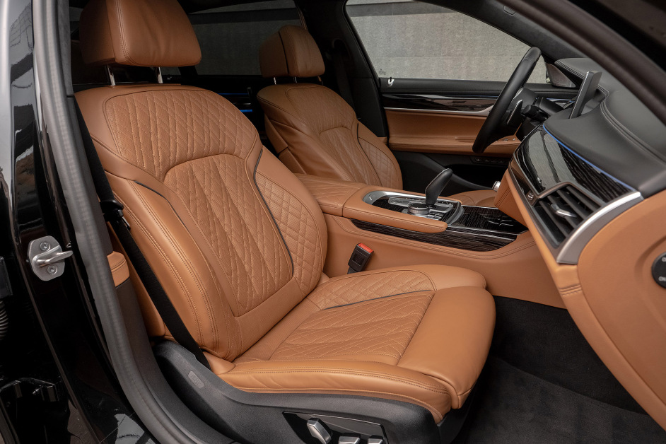 Аренда BMW 730Ld xDrive в Москве