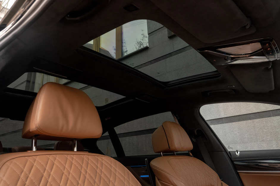 Аренда BMW 730Ld xDrive в Москве