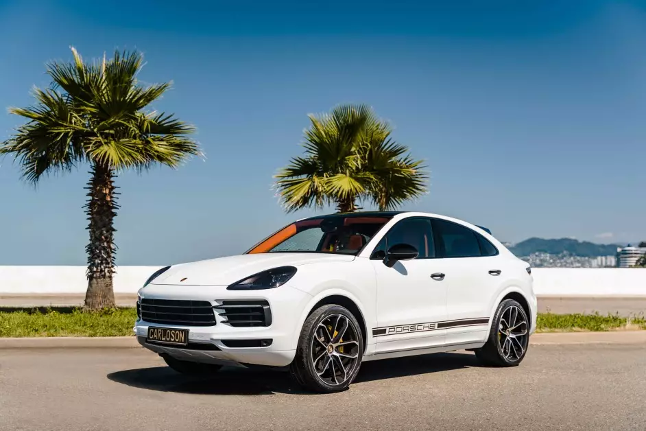 Porsche Cayenne Coupe