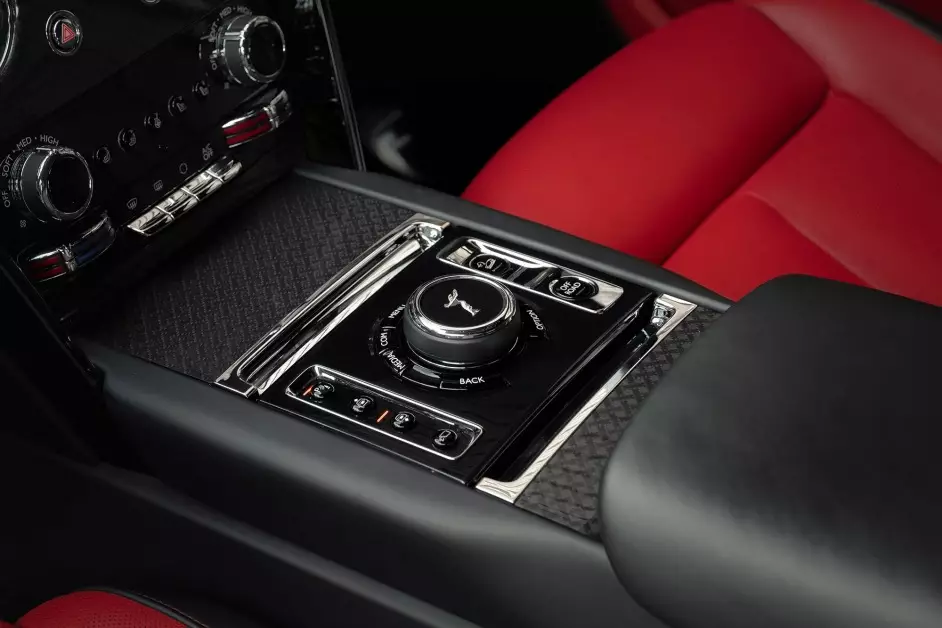 Rolls Royce Cullinan Black Badge