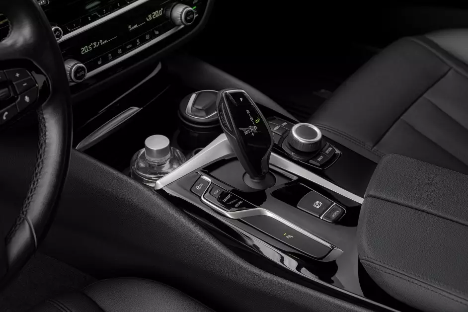 BMW 520i