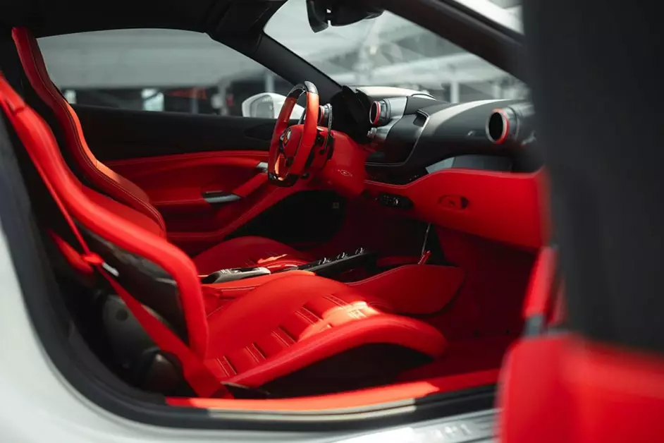 Ferrari F8 Spider