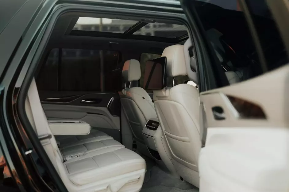 Cadillac Escalade ESV