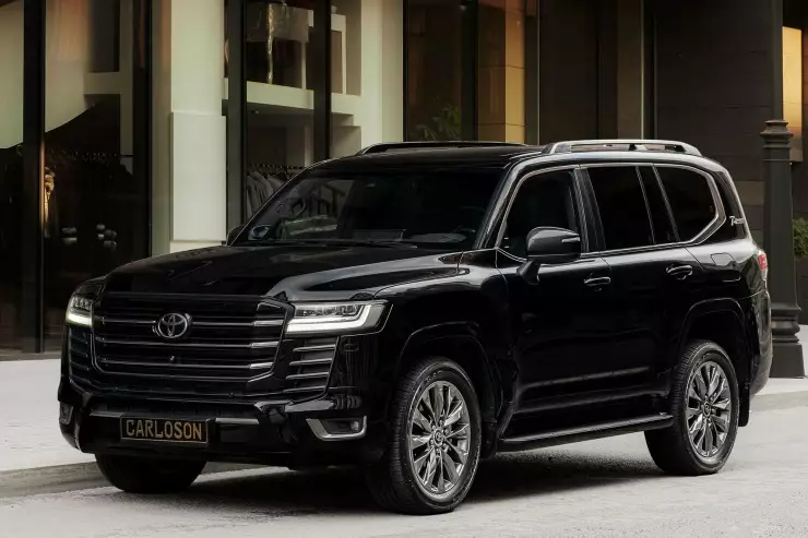 Toyota Land Cruiser 300