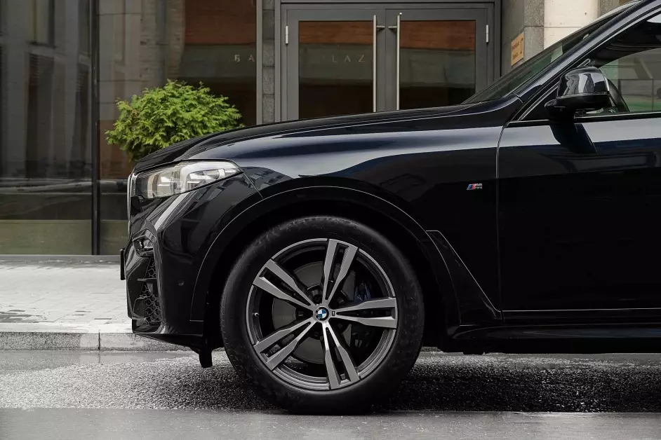 BMW X7 M-SPORT
