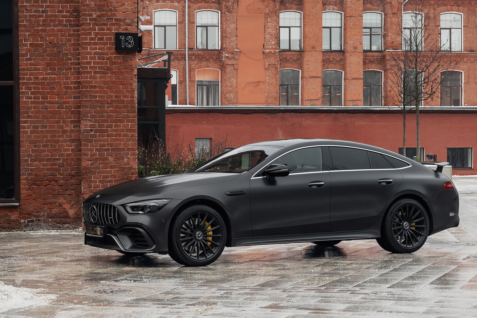 Mercedes AMG GT 63S