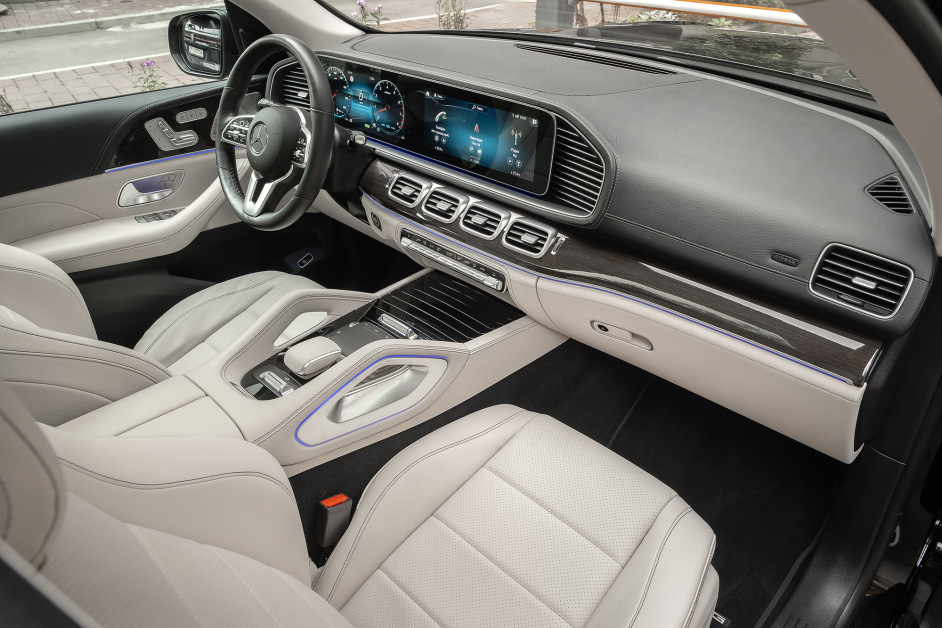 Аренда Mercedes GLS 450 в Москве