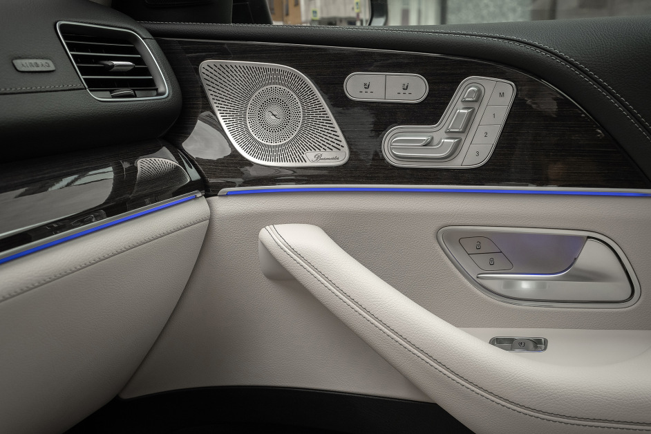 Аренда Mercedes GLS 450 в Москве